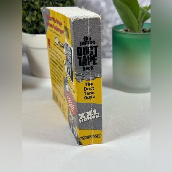 🌱 The Jumbo Duct Tape Book by Tim Nyberg and Jim Berg (2000, Trade Paperback) - Picture 3 of 4